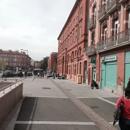 Sleep In Centre Apartman Toulouse